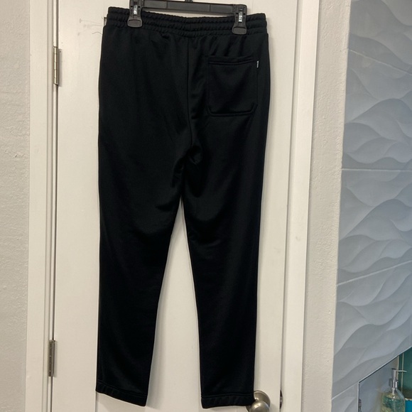 NWT men's black Hurley joggers, size M. White logo graphic on front left leg. - Picture 3 of 13